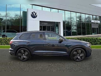 Used Volkswagen Touareg 2025 for sale - 77069407: Photo