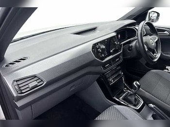 Used Volkswagen T-Cross 2019 for sale - 79245961: Photo