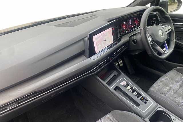 Used Volkswagen Golf 2022 for sale - 76836813: Photo 2