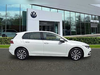 Used Volkswagen Golf 2022 for sale - 78182466: Photo