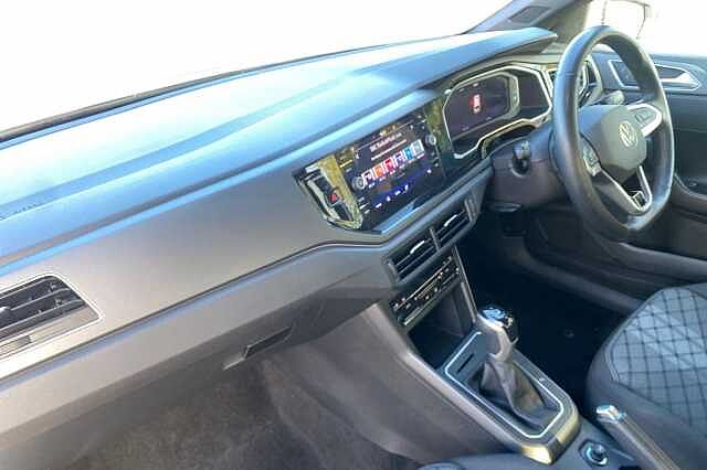 Used Volkswagen Polo 2022 for sale - 76287411: Photo 2