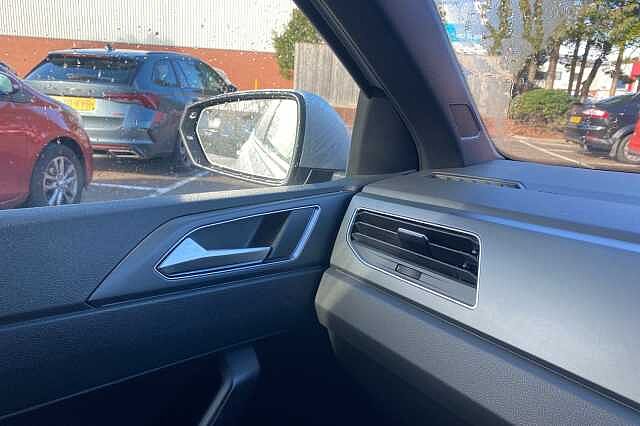 Used Volkswagen Polo 2022 for sale - 76287411: Photo 31
