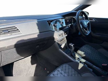 Used Volkswagen Polo 2025 for sale - 77069400: Photo