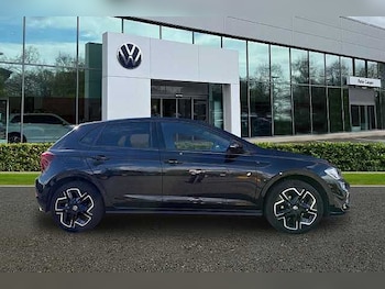 Used Volkswagen Polo 2025 for sale - 77069400: Photo
