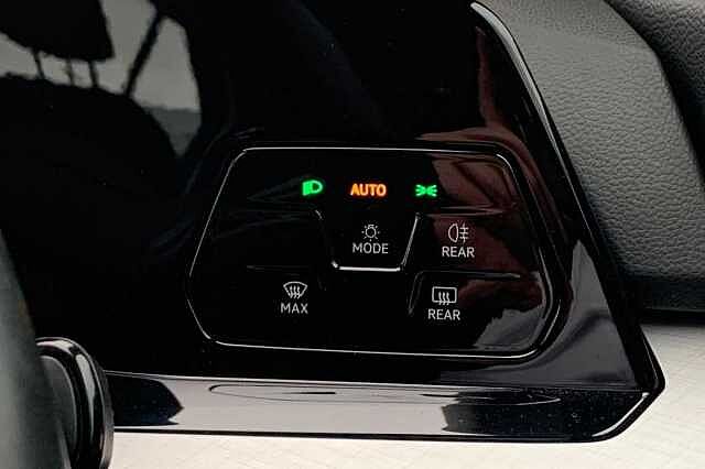 Used Volkswagen Golf 2022 for sale - 77409303: Photo 31