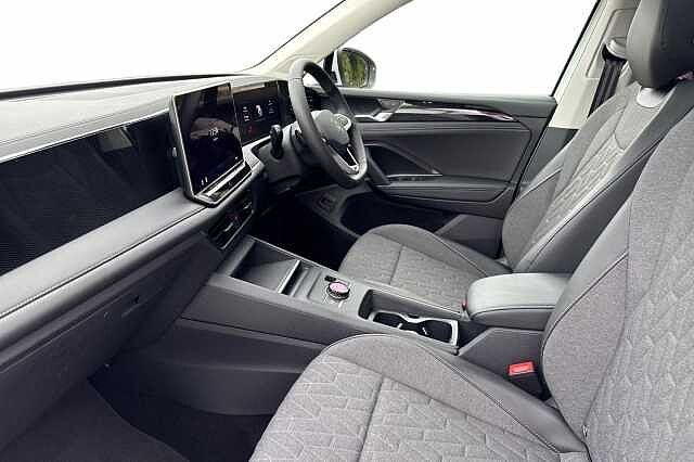 Used Volkswagen Tiguan 2025 for sale - 76969238: Photo 2