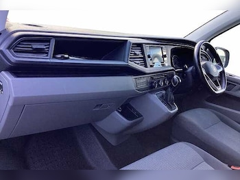Used Volkswagen Transporter 2021 for sale - 75556361: Photo