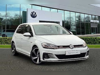 Used Volkswagen Golf 2019 for sale - 76387044: Photo