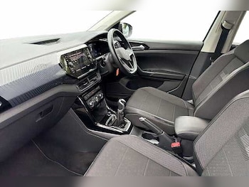 Used Volkswagen T-Cross for sale - 76010579: Photo 2