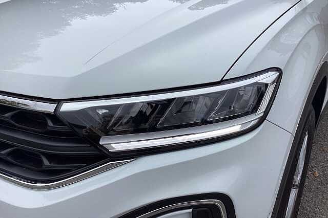 Used Volkswagen T-Roc 2024 for sale - 76082157: Photo 21
