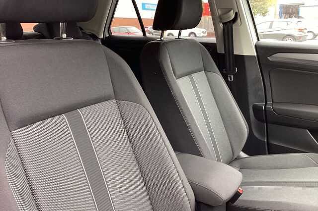 Used Volkswagen T-Roc 2024 for sale - 76082157: Photo 26