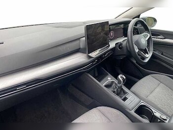 Used Volkswagen Golf 2024 for sale - 77781373: Photo