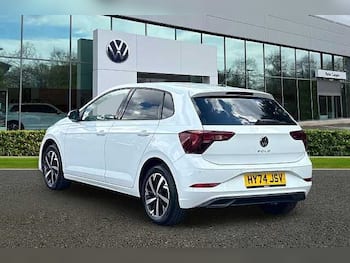 Used Volkswagen Polo 2024 for sale - 79563409: Photo