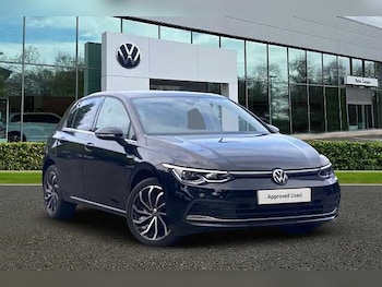 Used Volkswagen Golf 2023 for sale - 75891114: Photo