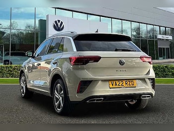 Used Volkswagen T-Roc 2022 for sale - 75891113: Photo
