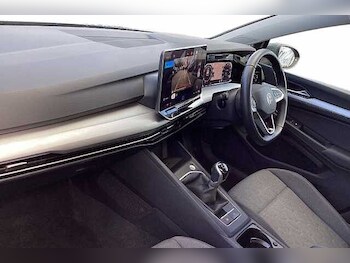 Used Volkswagen Golf 2024 for sale - 77213283: Photo