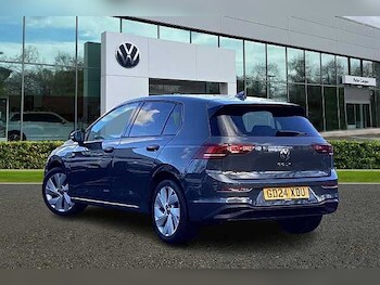Used Volkswagen Golf 2024 for sale - 77213283: Photo