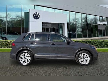 Used Volkswagen Tiguan 2022 for sale - 78045357: Photo