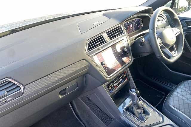 Used Volkswagen Tiguan Allspace 2024 for sale - 76245852: Photo 2