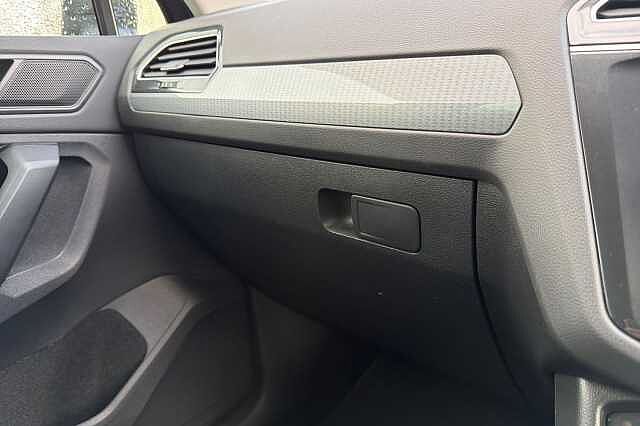 Used Volkswagen Tiguan 2022 for sale - 76878040: Photo 32