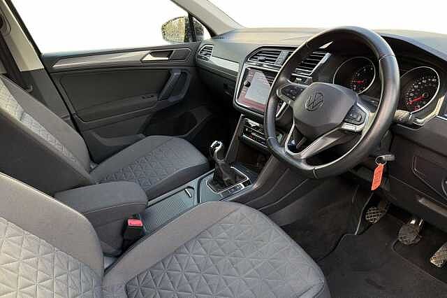 Used Volkswagen Tiguan 2022 for sale - 76878040: Photo 6