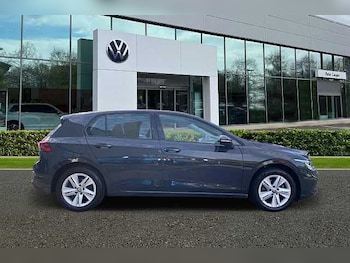 Used Volkswagen Golf 2021 for sale - 75891140: Photo