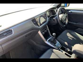 Used Volkswagen T-Roc 2021 for sale - 74802822: Photo