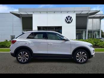 Used Volkswagen T-Roc 2021 for sale - 74802822: Photo
