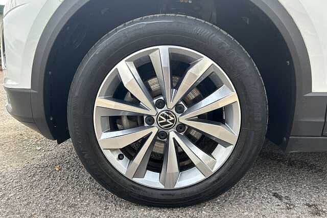 Used Volkswagen T-Roc 2021 for sale - 76287410: Photo 5