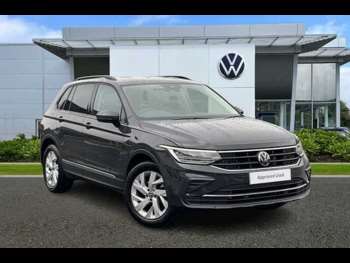 2022 (22) - 1.5 TSI 150 Life 5dr DSG