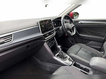 Used Volkswagen T-Roc 2023 for sale - 78781989: Photo