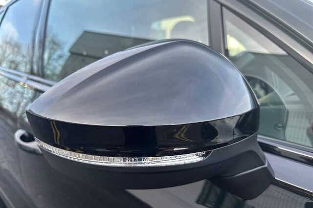 Used Volkswagen Touareg 2025 for sale - 77720937: Photo 21