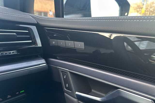 Used Volkswagen Touareg 2025 for sale - 77720937: Photo 27