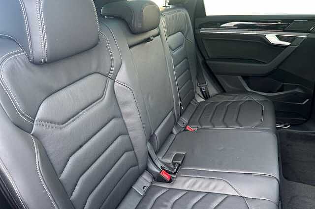 Used Volkswagen Touareg 2025 for sale - 77720937: Photo 8