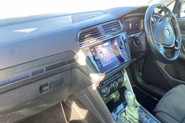 Used Volkswagen Tiguan 2019 for sale - 76310021: Photo 2