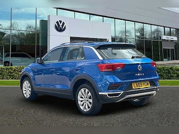 Used Volkswagen T-Roc 2020 for sale - 75937847: Photo
