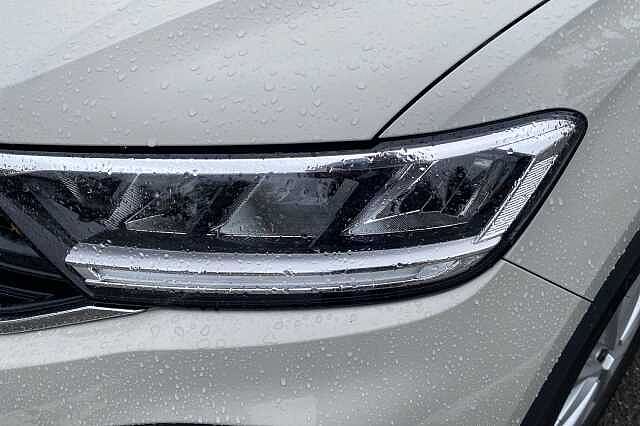 Used Volkswagen T-Roc 2022 for sale - 76026271: Photo 21