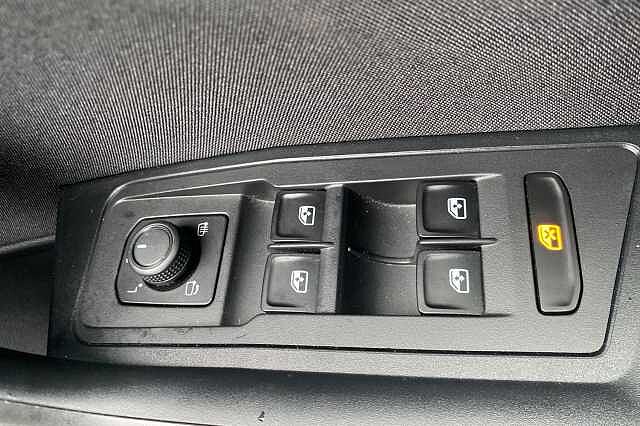 Used Volkswagen T-Roc 2022 for sale - 76026271: Photo 24