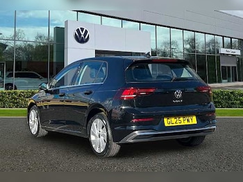 Used Volkswagen Golf 2025 for sale - 78111845: Photo