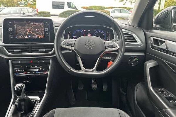 Used Volkswagen T-Roc 2023 for sale - 76035968: Photo 14
