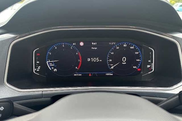 Used Volkswagen T-Roc 2023 for sale - 76035968: Photo 18