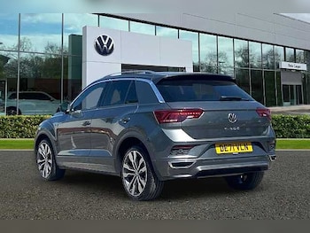 Used Volkswagen T-Roc 2021 for sale - 78316471: Photo