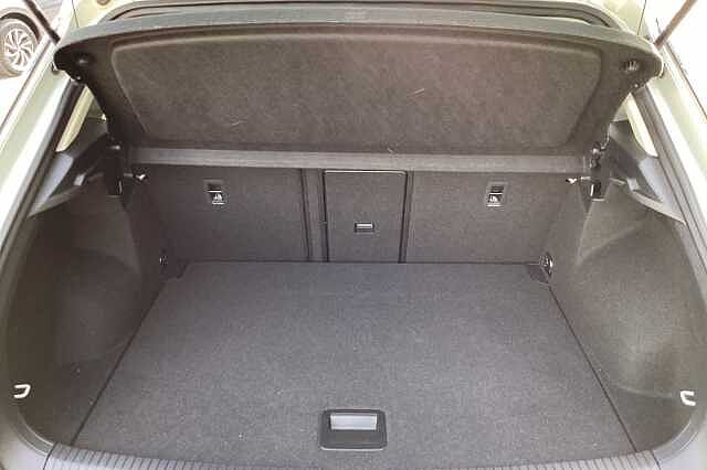 Used Volkswagen T-Roc 2022 for sale - 75891131: Photo 11