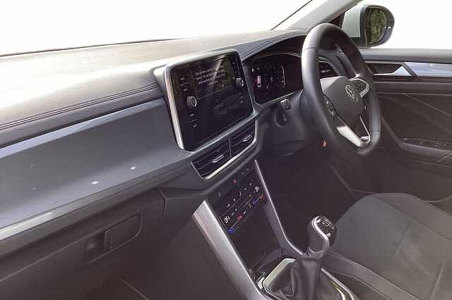 Used Volkswagen T-Roc 2022 for sale - 75891131: Photo 2