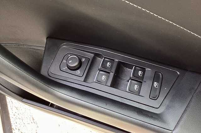 Used Volkswagen T-Roc 2022 for sale - 75891131: Photo 28