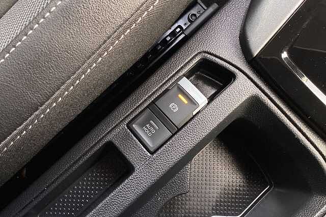Used Volkswagen T-Roc 2022 for sale - 75891131: Photo 31