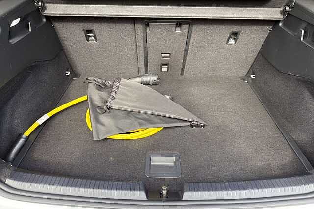 Used Volkswagen ID.3 2023 for sale - 78018114: Photo 11