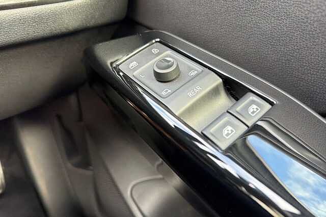 Used Volkswagen ID.3 2023 for sale - 78018114: Photo 29