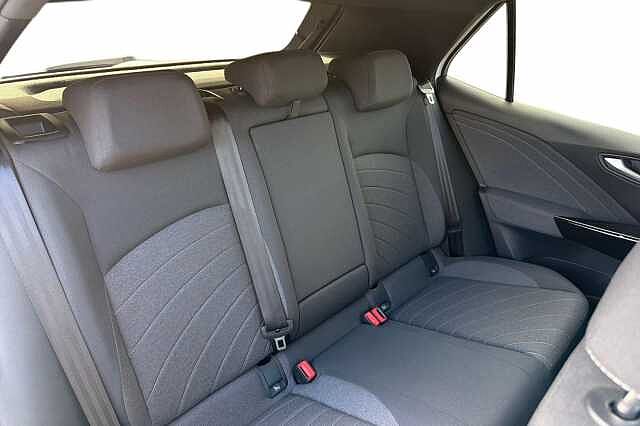 Used Volkswagen ID.3 2023 for sale - 78018114: Photo 8