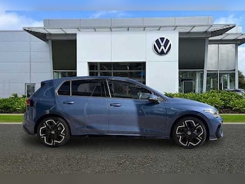 Used Volkswagen Golf 2025 for sale - 78605161: Photo